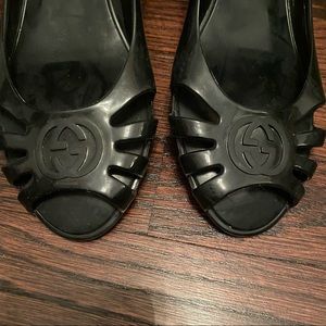 Gucci rubber sandals